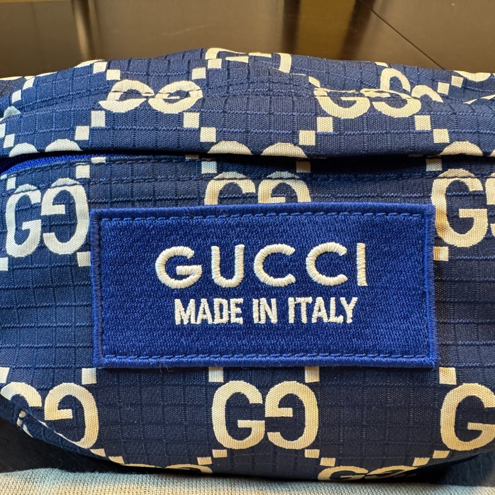 New Authentic Gucci GG Supreme Blue White Waist Bag Fanny Pack 28 - 32 inches - Picture 3 of 12